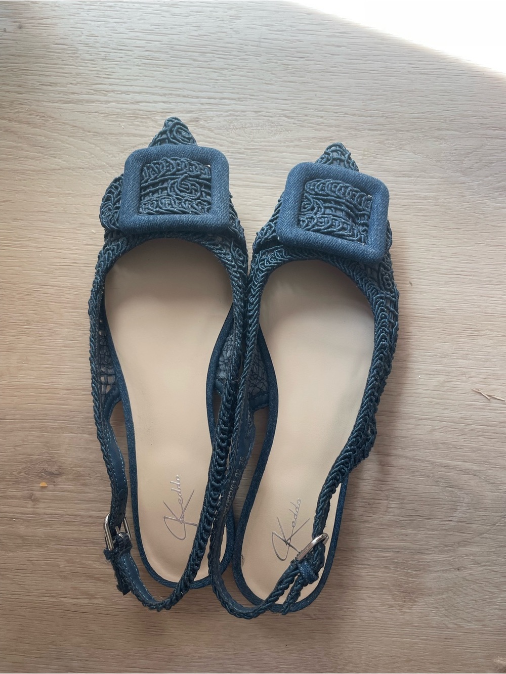 Woven Pointed Toe Flat in Navy Blue - Women's Shoe size 36/6